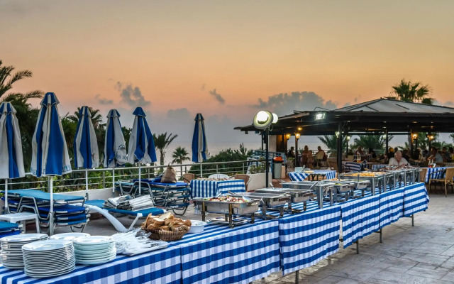 Helios Bay Hotel Apartments