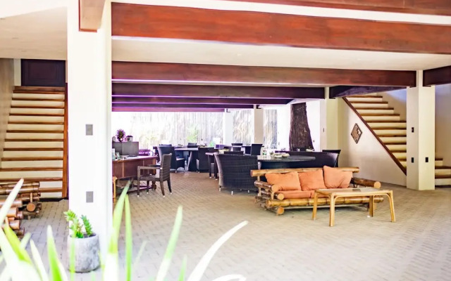Hona Beach Hotel