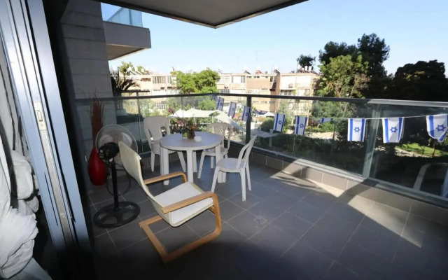 Assuta studio