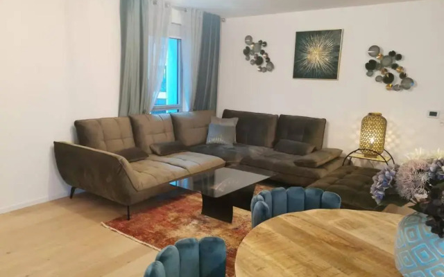 Magnifique F3, 75m² avec Parking privé et Terrasse