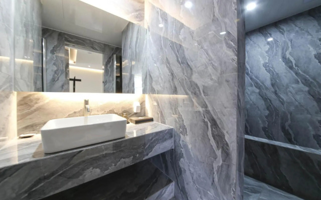 Brown Dot Hotel Pyeonghwa plaza