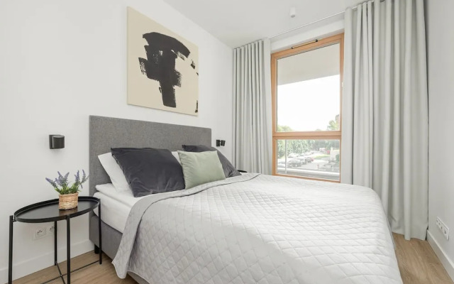 Cozy City Apartment by Renters Prestige