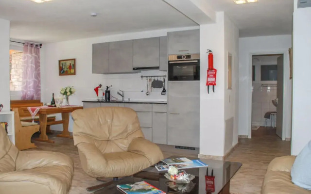 Apartment Dragone Blons 36469
