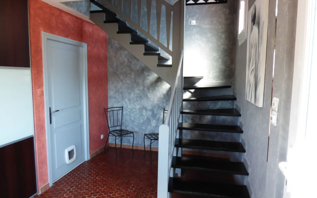 La Colline aux Yeux Doubs