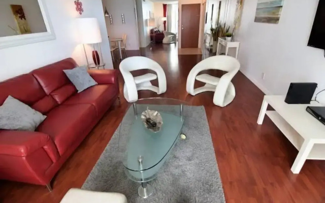 Amazing 2 Bed 2 Bath @ Tides!