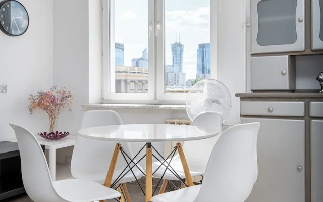 RentPlanet - Przy Hali Mirowskiej