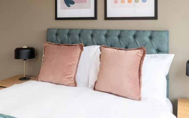 Host Stay Richmond Place 001