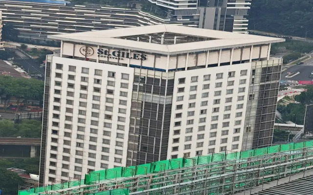 St. Giles Boulevard Hotel