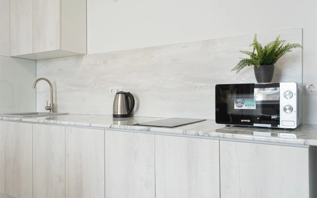 AHause на Полимерном переулке 9