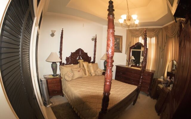 Pine Hurst Suites