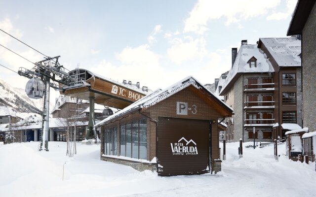 Val de Ruda Luxe 49 by FeelFree Rentals