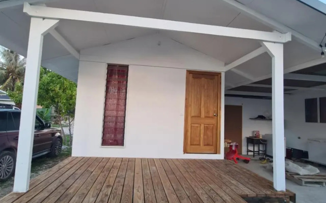 Fare Manahere Rangiroa