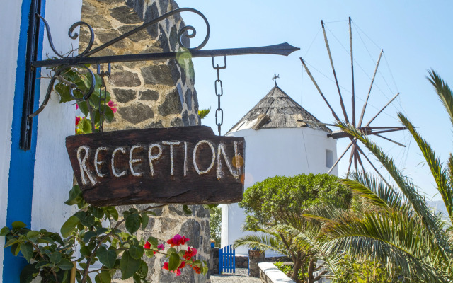 Milos Villas Hotel