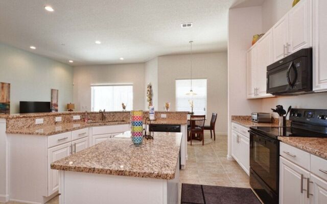 Solterra - 5 Bedrooms House W/Pool-7029sr