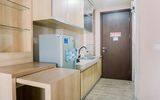 Modern And Nice Studio At Parkland Avenue Apartment