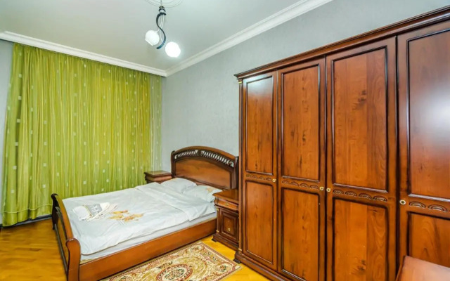 Nizami Street 2 Room Gold Home