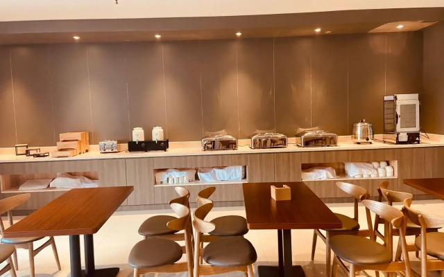 Hanting Hotel Shanghai Songjiang Xincheng Wanda