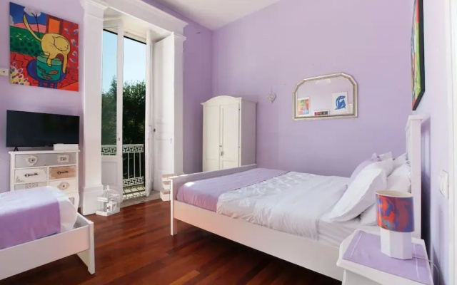 Caluga House