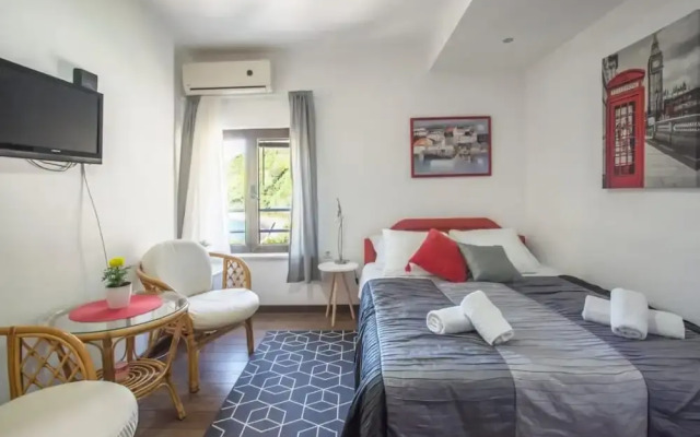 Studio Flat With View Near Kotor Bay in Tivat