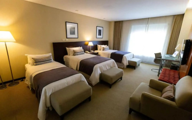 474 Buenos Aires Hotel