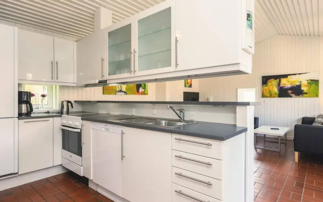 6 Person Holiday Park Home in Middelfart