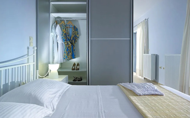 Xenia Residence
