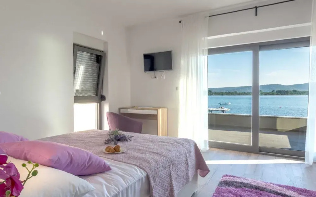 Villa in Turanj With Stunning Sea Views