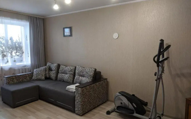 Apartment with balcony on Peremohy Avenue 43