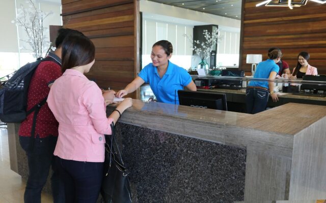 Arterra Hotel and Resort