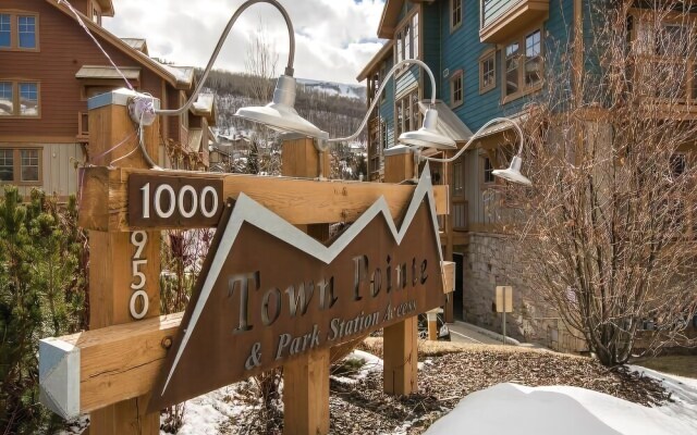 Town Pointe B101 3 Bedroom Condo