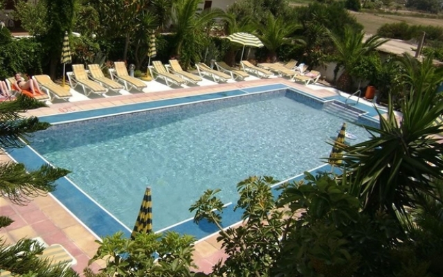 Anna Apartments