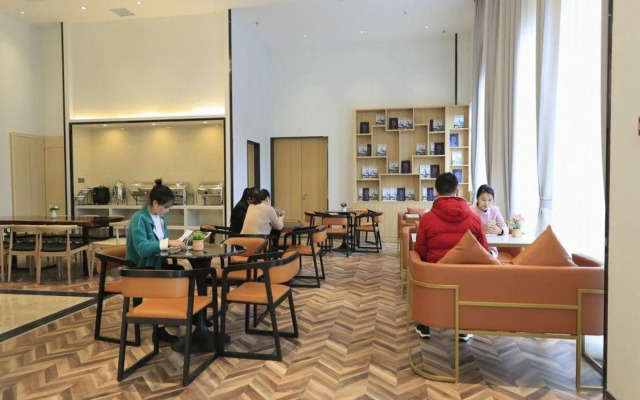 7Days Premium Chongqing Shizhu Caixincheng High-Speed Railway Station Branch