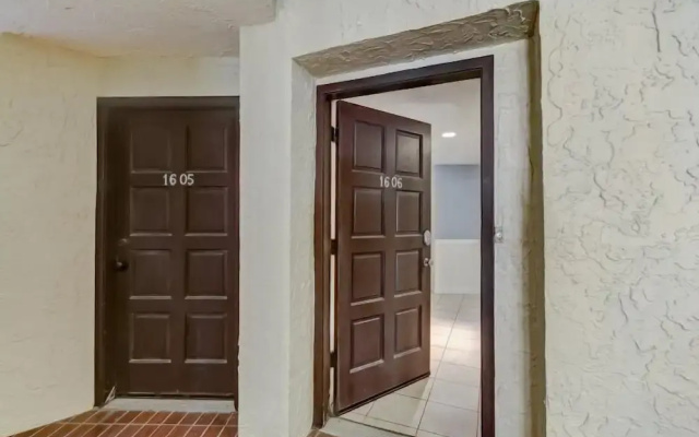 1606 Sea Dunes