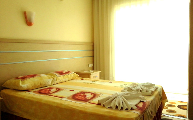 Summer Rose Hotel