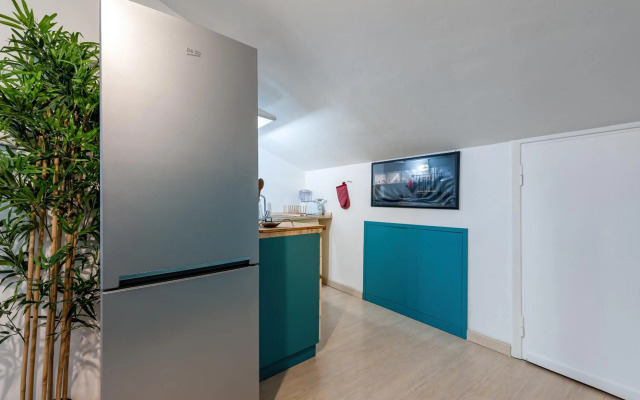 IREX Trevi Fountain Penthouse