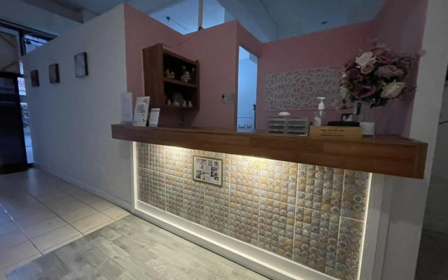 OYO 75486 Anna Residence Jomtien