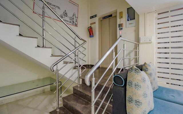 Capital O 77528 Smile Hotels