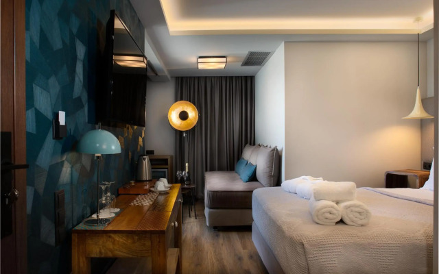 360 Degrees Pop Art Hotel