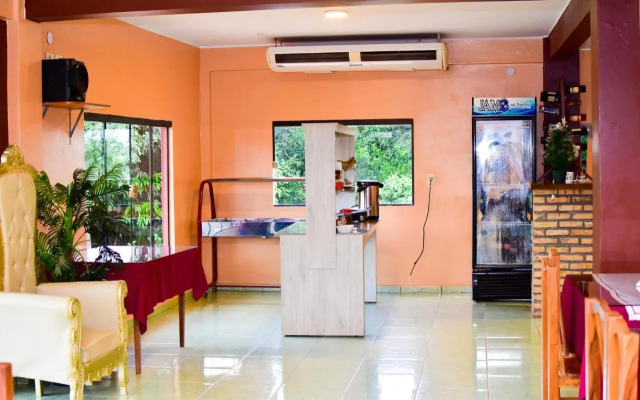 Palmas Park Hotel y Restaurant