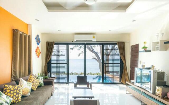 Koh Sirey Beachfront Pool Villa