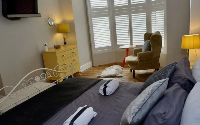 Rockcliffe Boutique 2-bed Apartment in Whitby