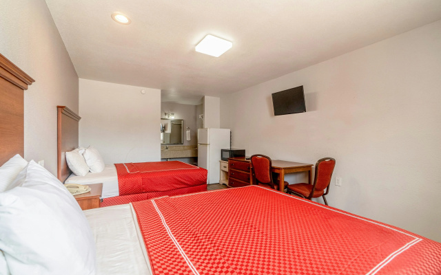 OYO Budget Inn Falfurrias Hwy 281