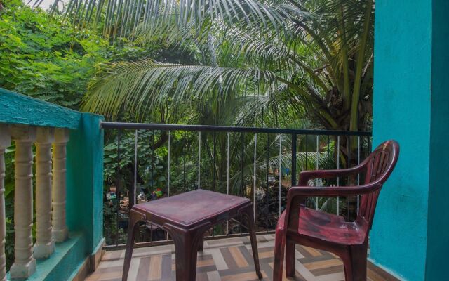 OYO 17019 Home Studio With Balcony Calangute