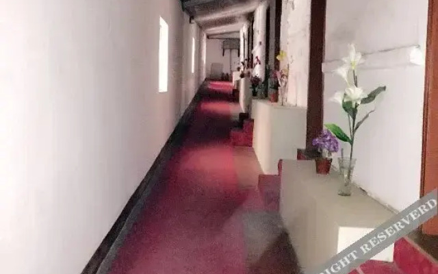 Qingmeikai Hostel