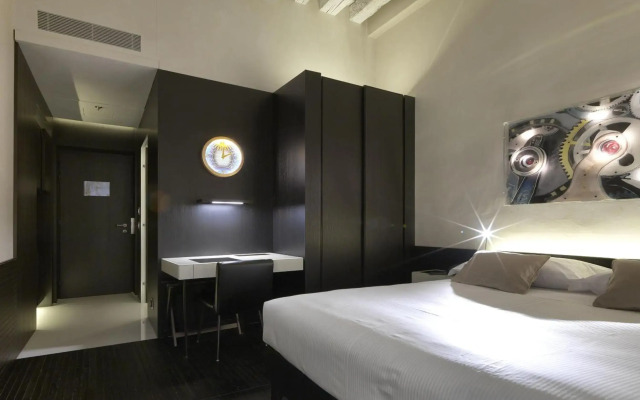 Hotel Santika Gresik