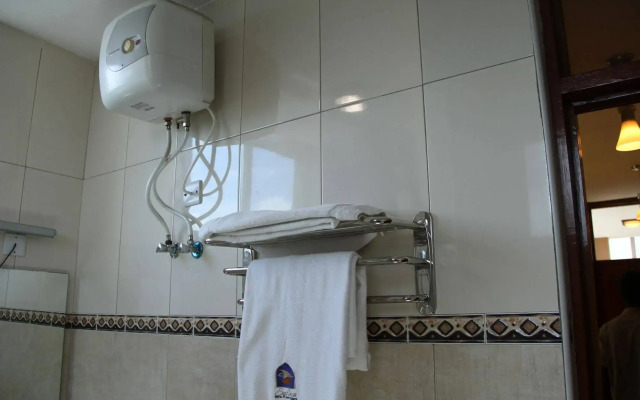 Safina Hotel & Apartments