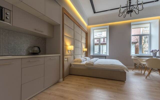 KievApts Sofievskaya 18