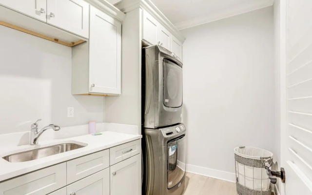 Waterfront Stuart Townhome w/ Private Pool!