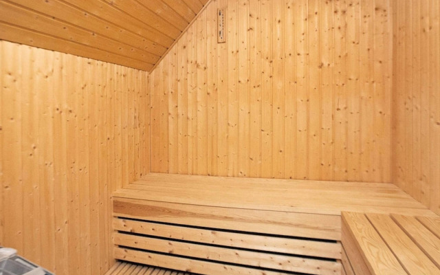 8 Person Holiday Home in Ringkobing-by Traum