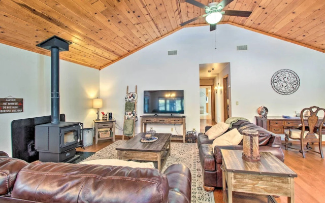 Pet-friendly Cabin in Pinetop-lakeside!